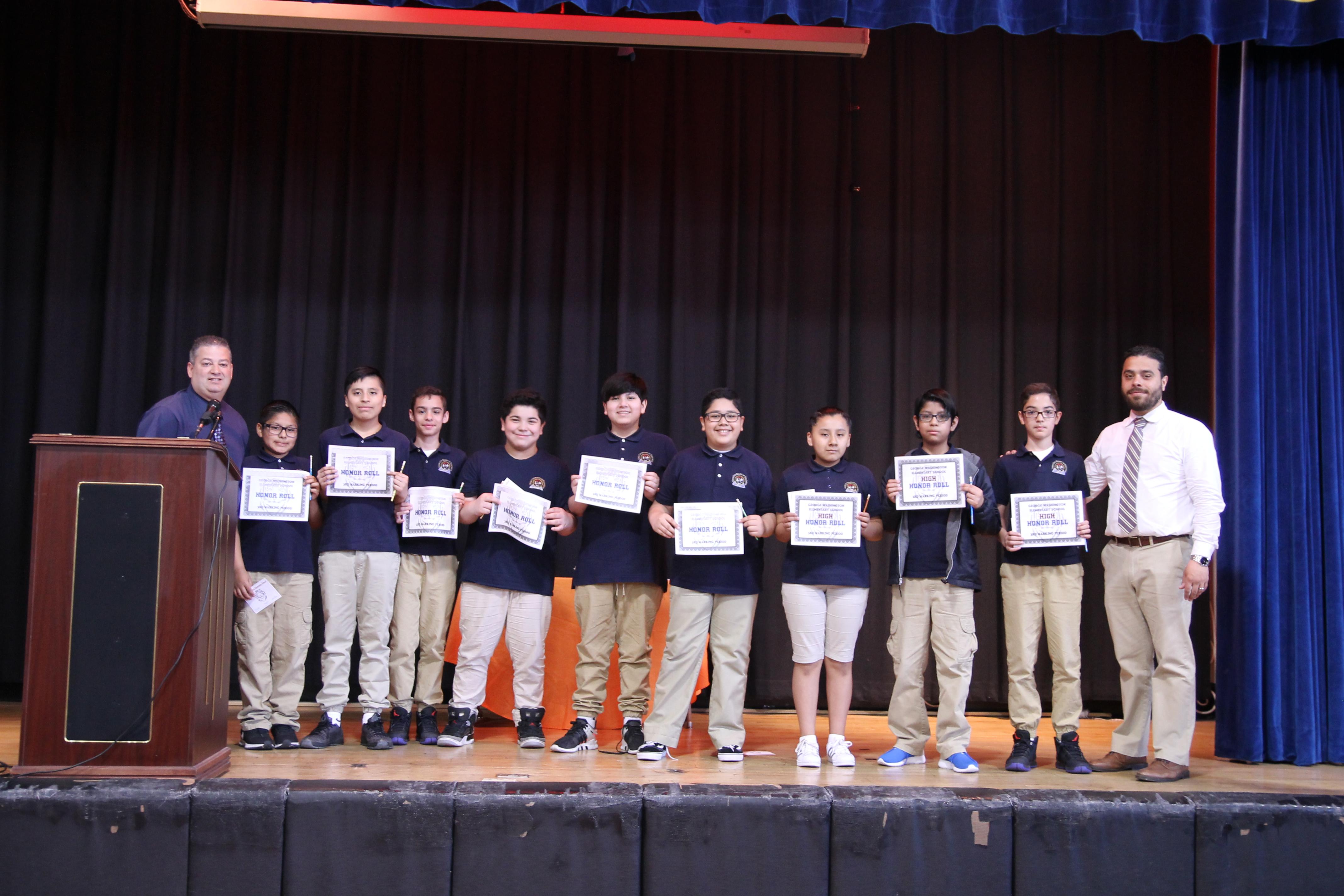 5th grade honor roll students